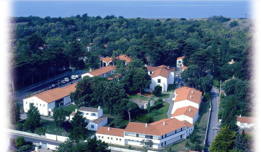 Les Quatre Vents Hotel L'Epine  Eksteriør billede